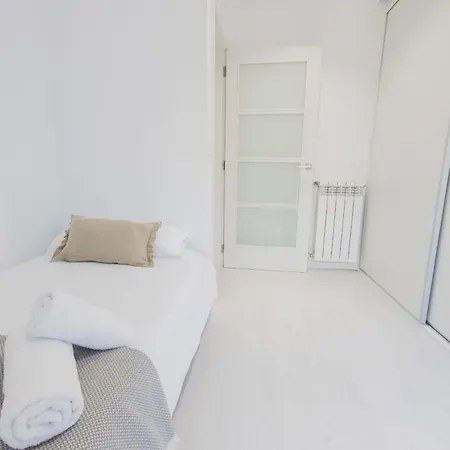 Heriz - Local Rentss Apartment