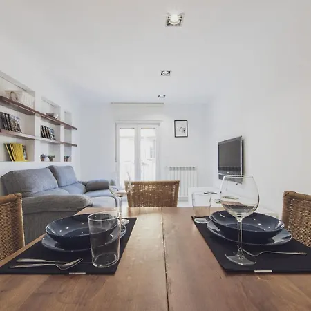 Apartment Heriz - Local Rentss